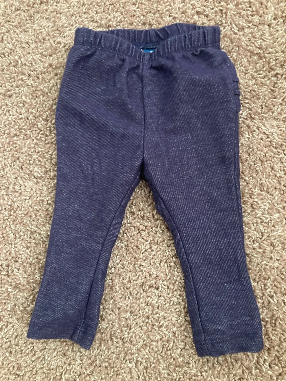 5 piece LOT: sleep-sack, 2 legging, 2 bodysuits, 1 long- & 1 short-sleeve, 6 mo.